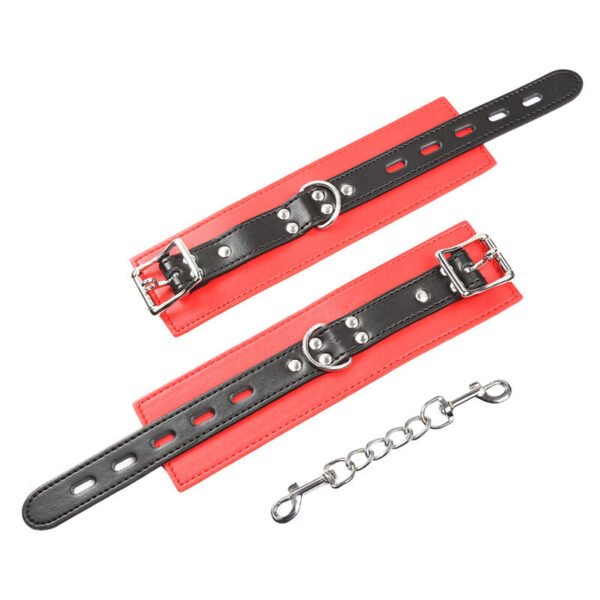 OHMAMA FETISH LOCKING BUCKLING WRIST RESTRAINTS